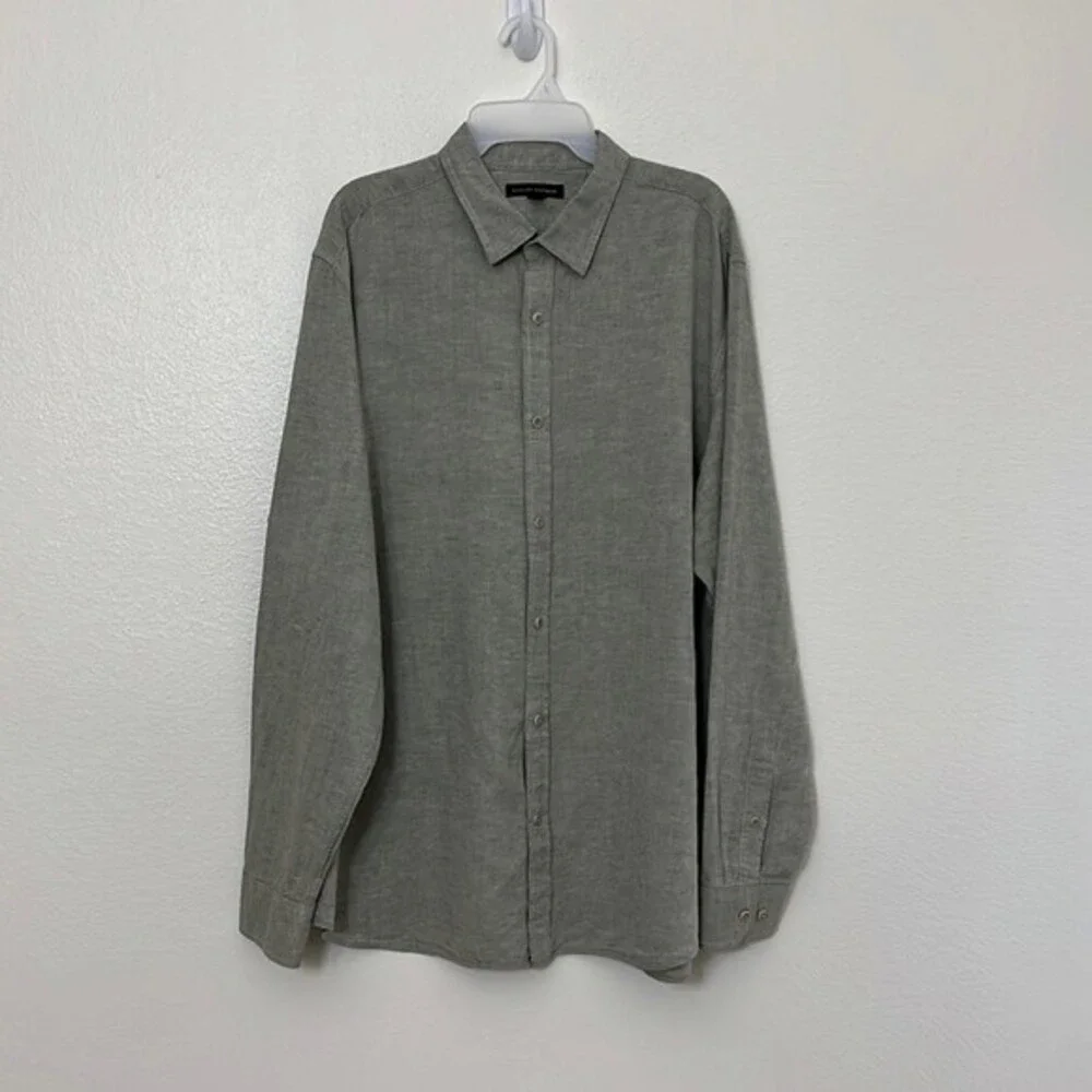 Banana Republic Mens XL(17/17.5) Linen cotton blend sage green long sleeve shirt